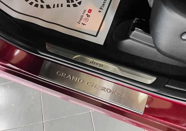 Jeep Grand Cherokee cena 193900 przebieg: 75008, rok produkcji 2016 z Brześć Kujawski małe 704